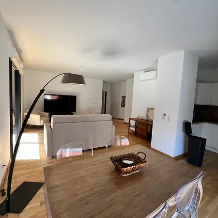 Superbe T3 Avec Rooftop Vue Et Montagne * أجاكسيو