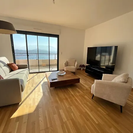 Superbe T3 Avec Rooftop Vue Et Montagne *