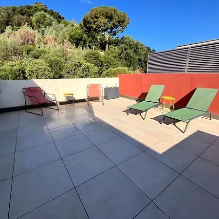 Superbe T3 Avec Rooftop Vue Et Montagne شقة *