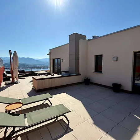 Superbe T3 Avec Rooftop Vue Et Montagne Lejlighed *