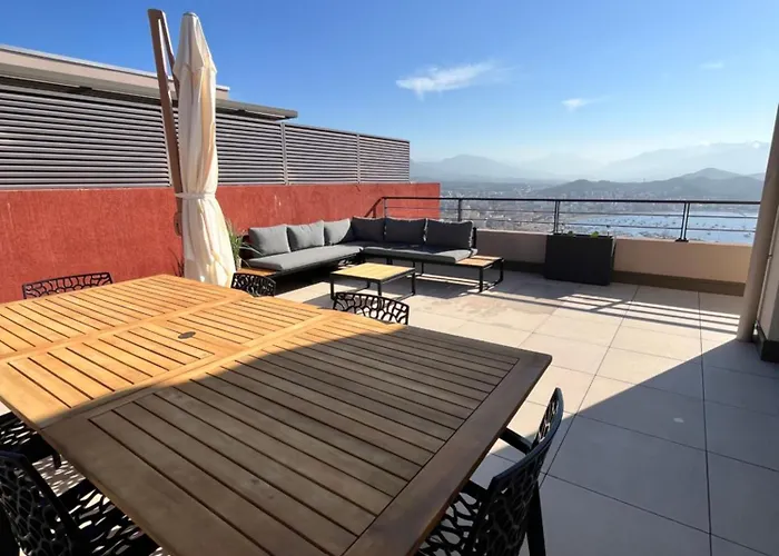 Appartamento Superbe T3 Avec Rooftop Vue Et Montagne