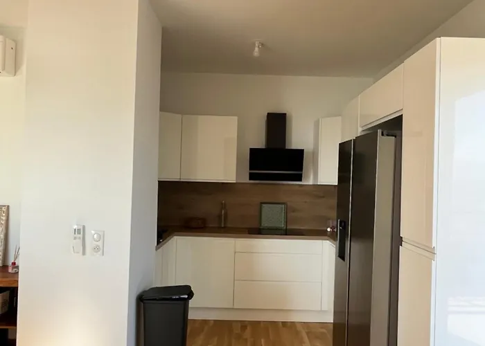 Superbe T3 Avec Rooftop Vue Et Montagne Appartamento